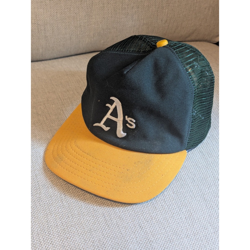 Vintage New Era Oakland A's Athletics Trucker Hat Mesh Cap Baseball Made In USA